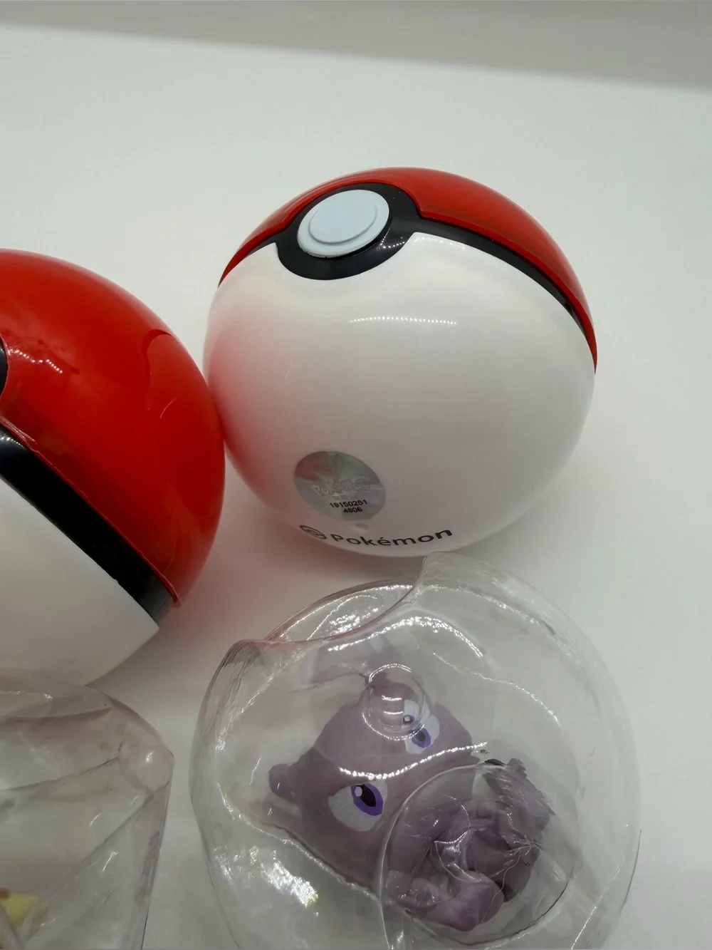 Pokemon (2) Bundle Palmsize Wonders Confirmed Eevie and Mewtwo Figurines